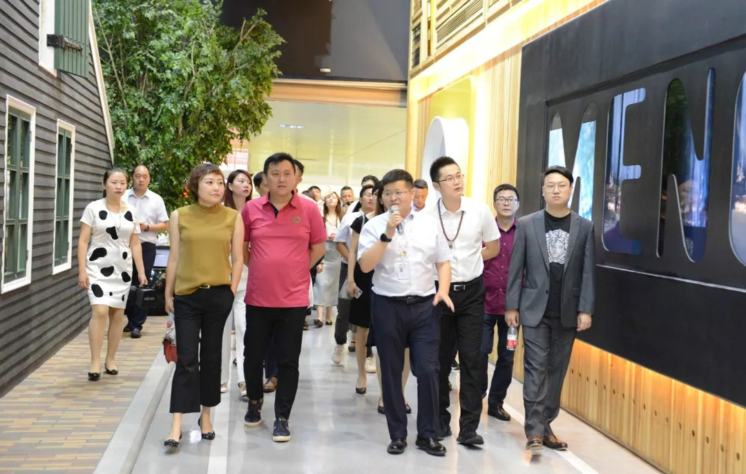 1538194241889165.jpg 640.webp (17).jpg