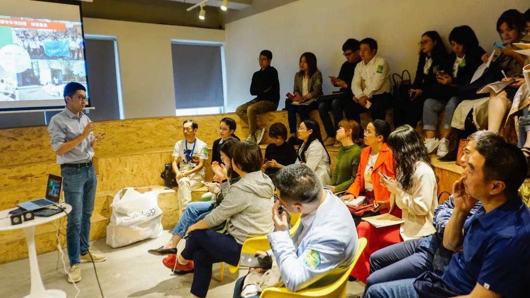 1571964992140132.jpg 640.webp (6).jpg